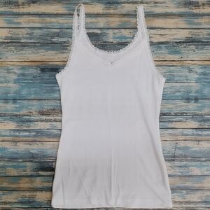 Mossimo Supply Co. White Lace Tank Top